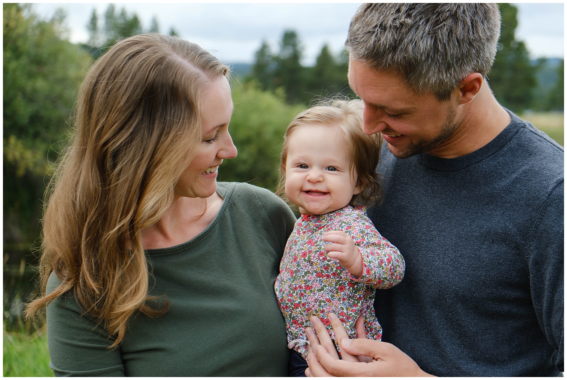 family portraits at Sunriver, Oregon by Alison Smith Thistledown Photography
